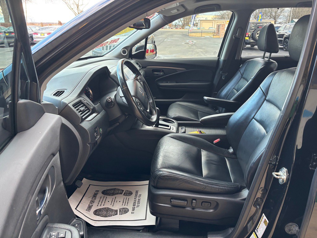 2016 Honda Pilot Image 8