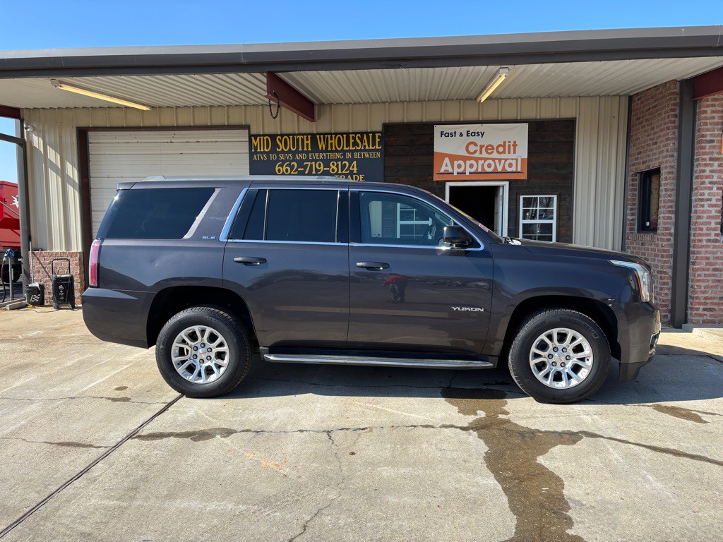 2015 GMC Yukon Image 2