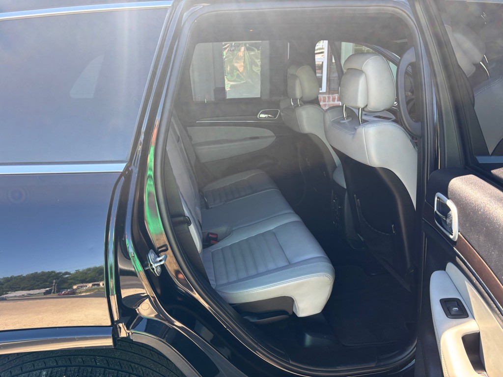 2018 Jeep Grand Cherokee Image 11
