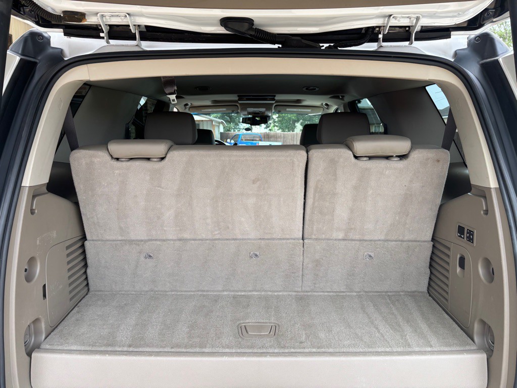 2017 Chevrolet Tahoe Image 10