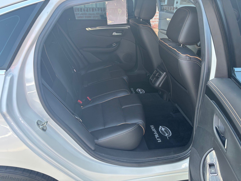 2017 Chevrolet Impala Image 10