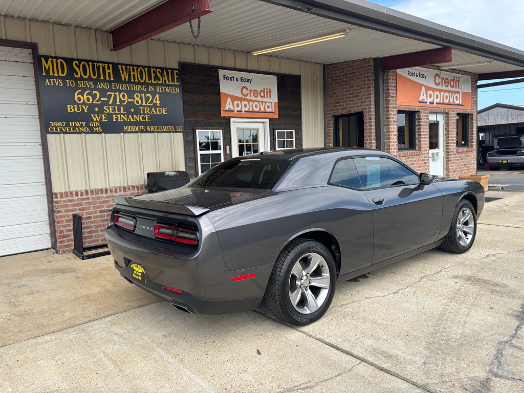 2019 Dodge Challenger Image 3