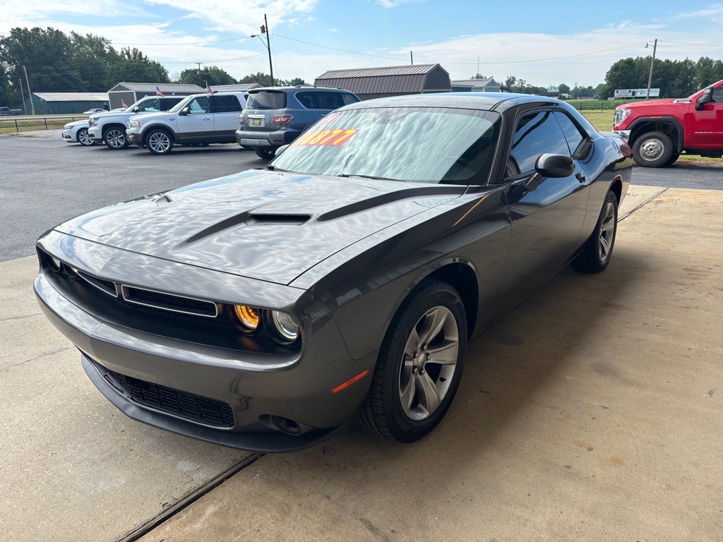 2019 Dodge Challenger Image 6