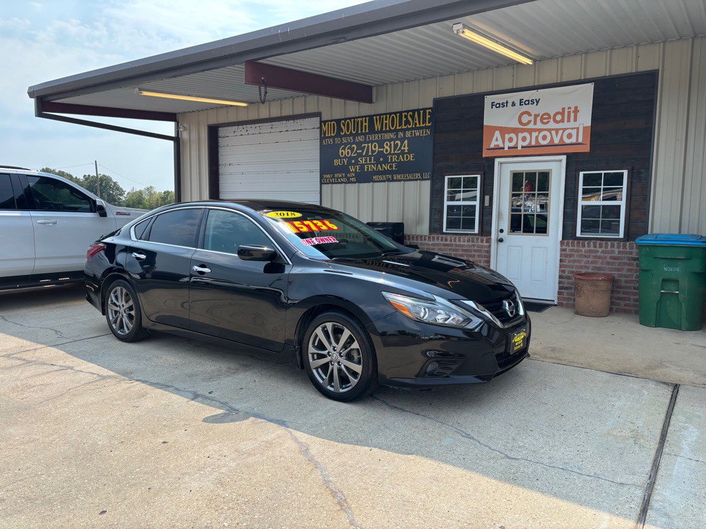 2018 Nissan Altima Image 1