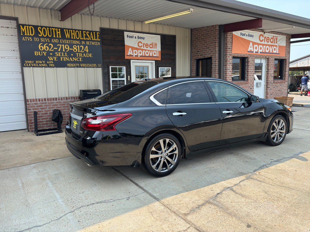 2018 Nissan Altima Image 3