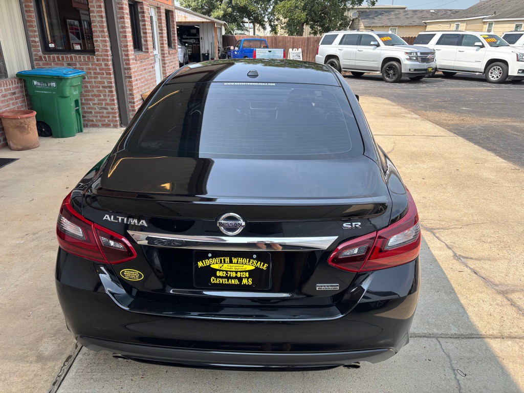 2018 Nissan Altima Image 4