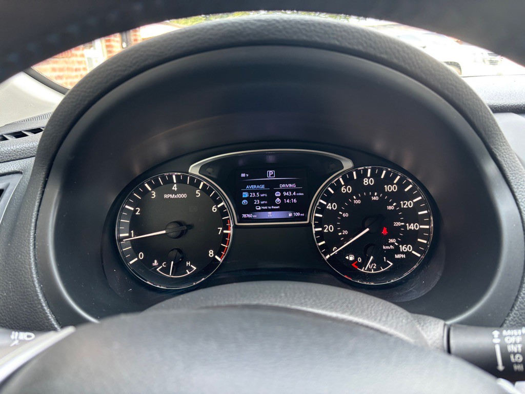 2018 Nissan Altima Image 12