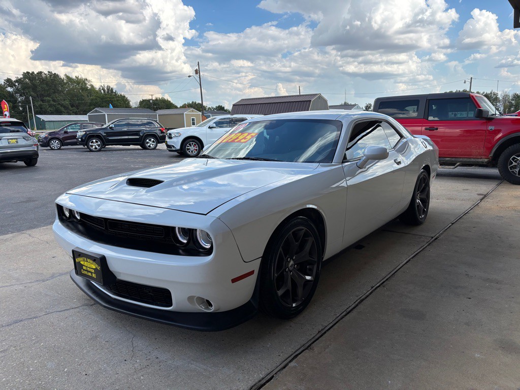 2019 Dodge Challenger Image 6