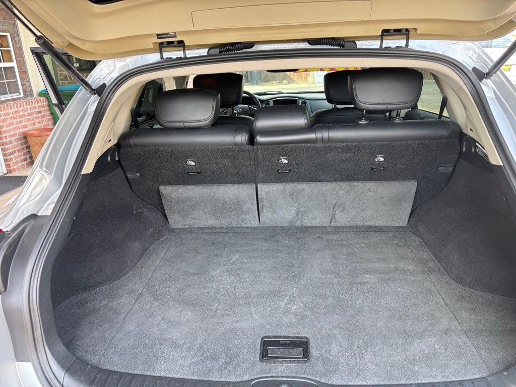 2017 INFINITI QX50 Image 10