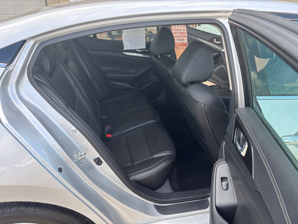 2019 Nissan Maxima Image 10