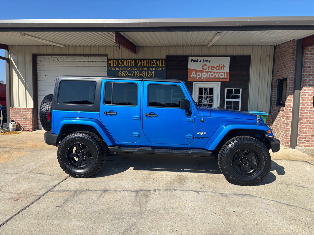 2016 Jeep Wrangler Unlimited Image 2