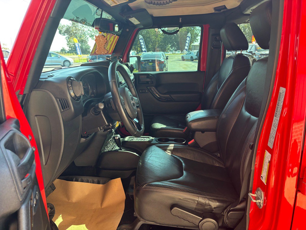 2015 Jeep Wrangler Unlimited Image 8