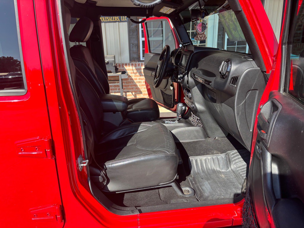 2015 Jeep Wrangler Unlimited Image 12