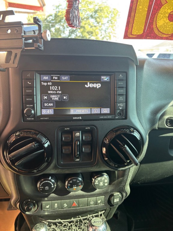 2015 Jeep Wrangler Unlimited Image 14