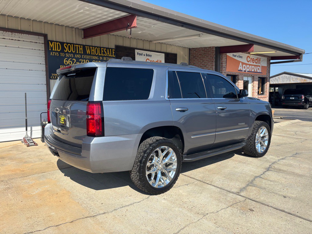 2019 Chevrolet Tahoe Image 3