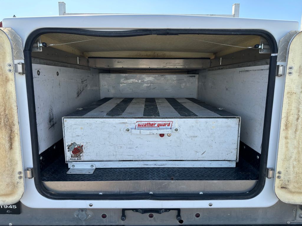 2012 Ford F-350 Image 8
