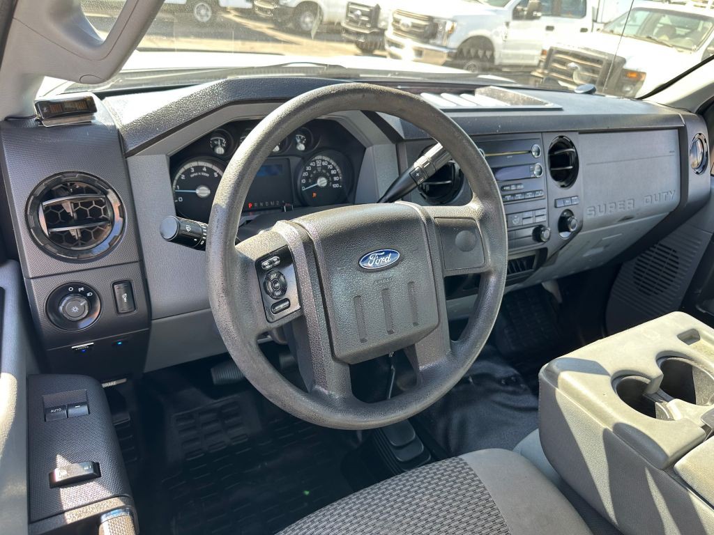2012 Ford F-350 Image 11