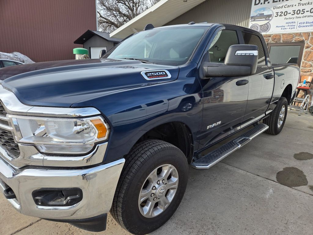 2024 RAM 2500 Image 3