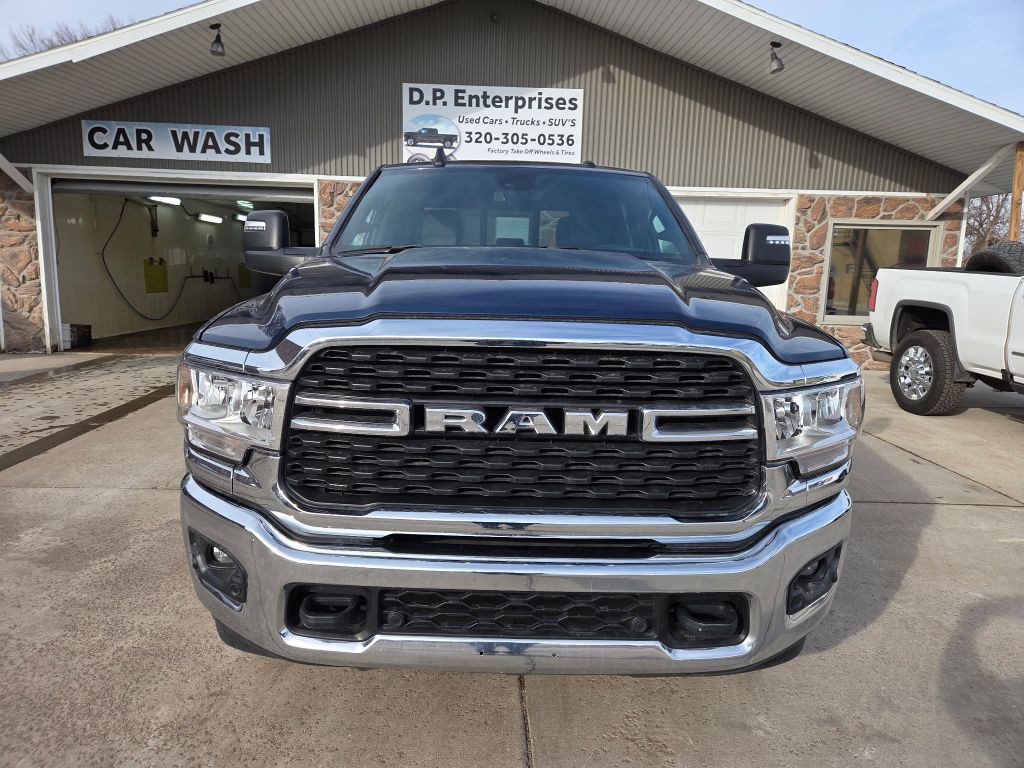 2024 RAM 2500 Image 2