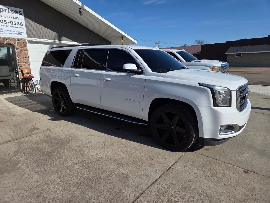 2019 GMC Yukon Image 3