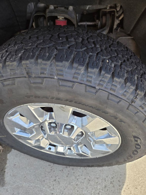 2017 GMC Sierra 2500 Image 7