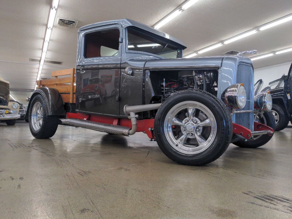 1933 Ford Model B Image 4