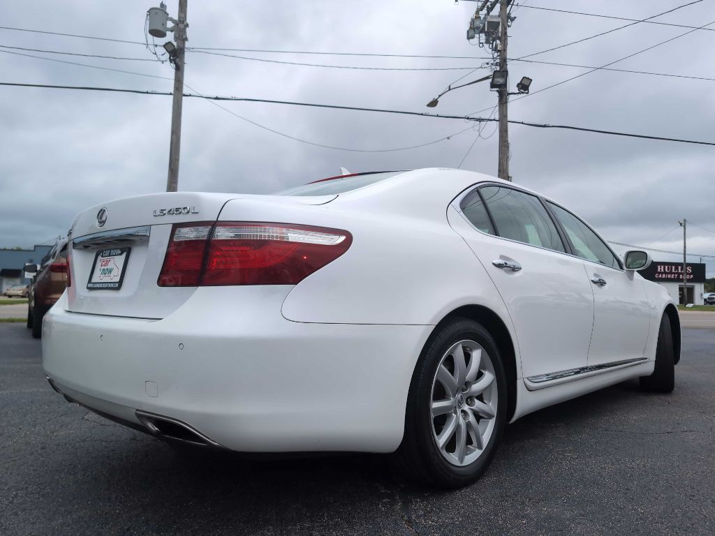 2007 Lexus LS 460L Image 17