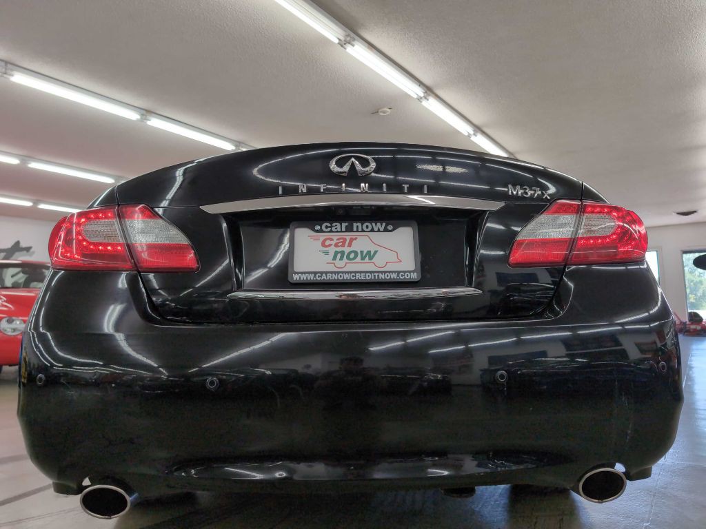 2013 INFINITI M37 Image 12