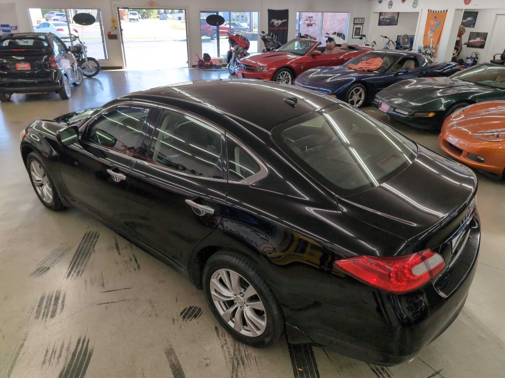 2013 INFINITI M37 Image 18