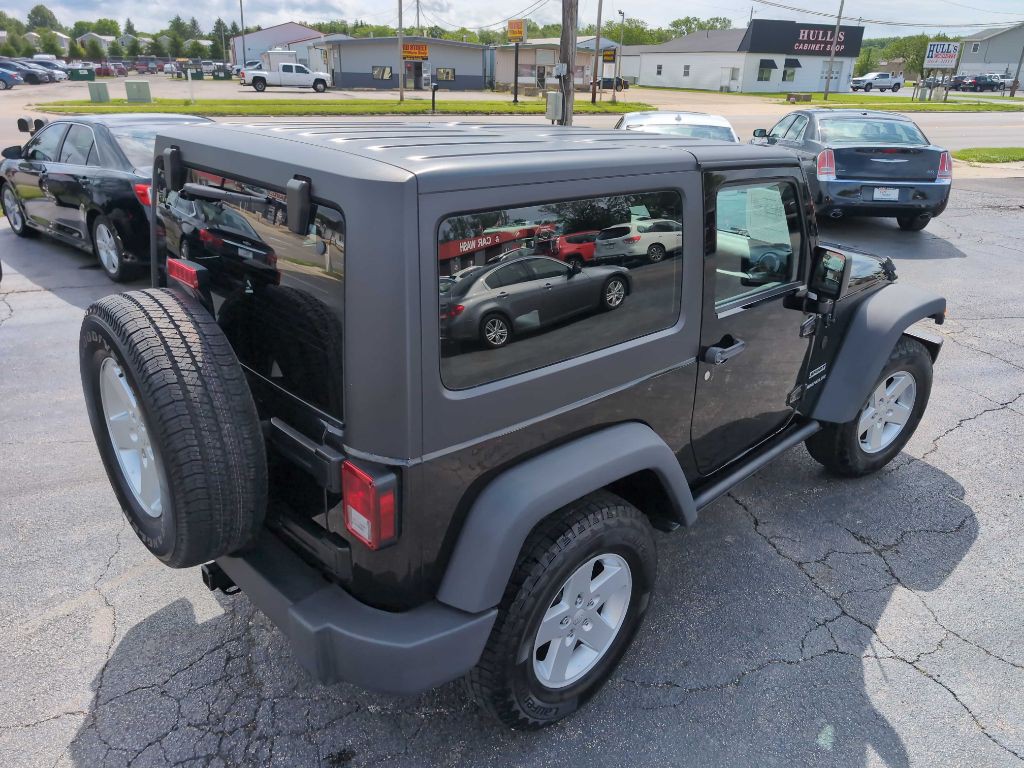 2015 Jeep Wrangler Image 12