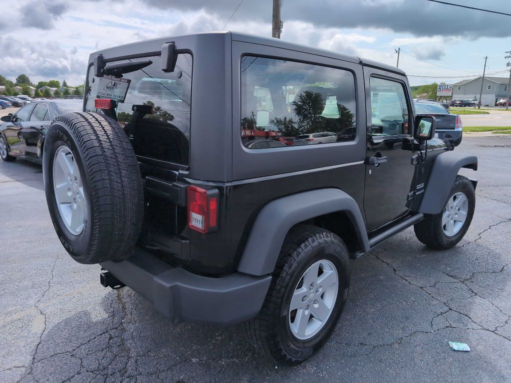 2015 Jeep Wrangler Image 13
