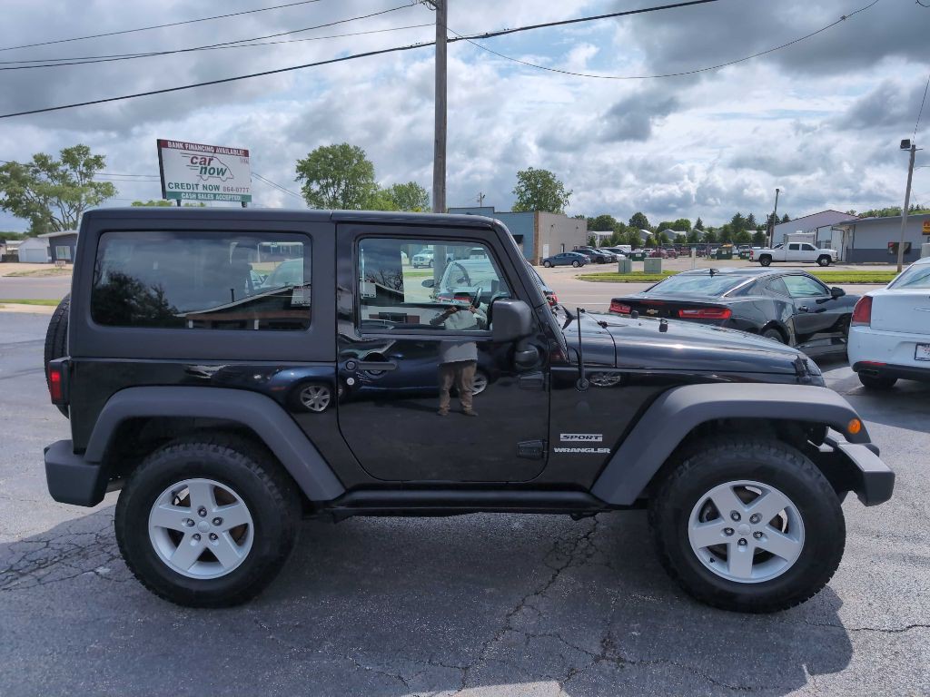 2015 Jeep Wrangler Image 17
