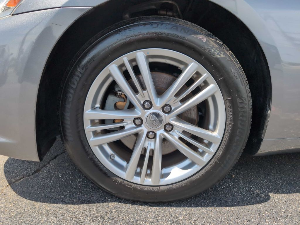 2011 INFINITI G37 Image 25