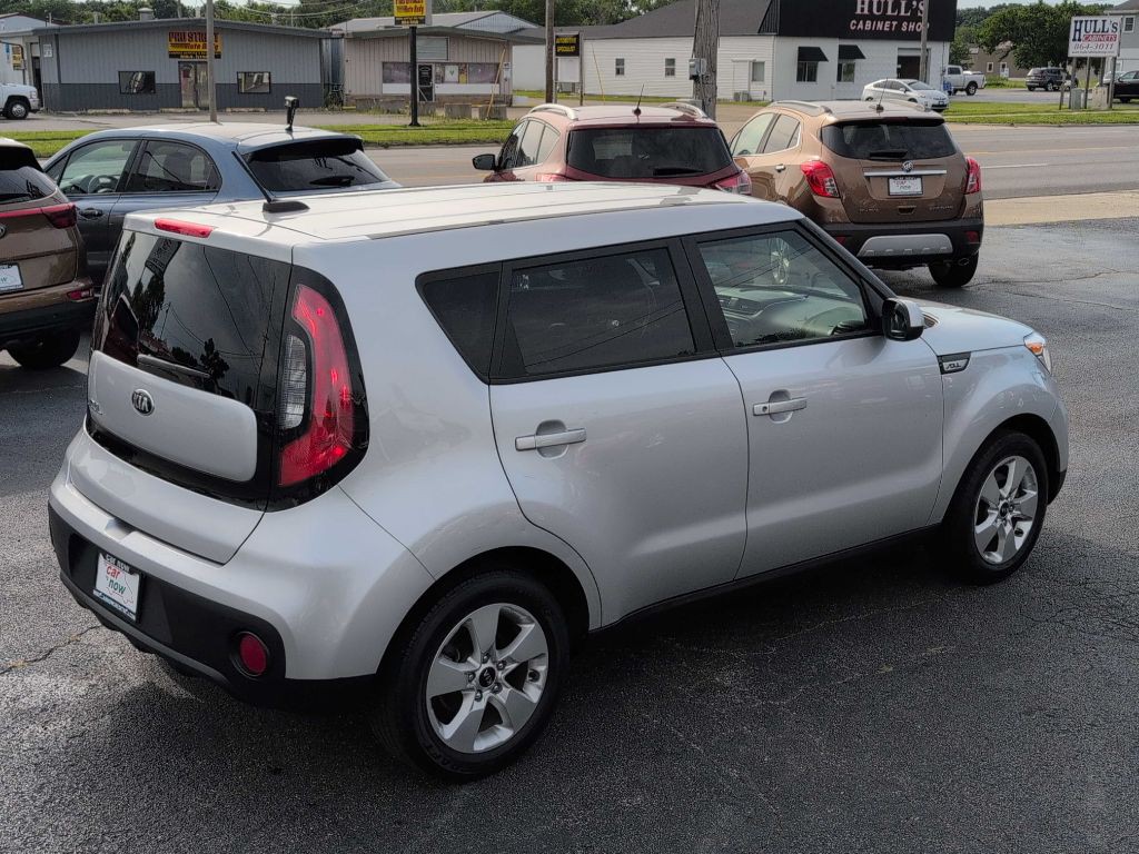 2017 Kia Soul Image 7