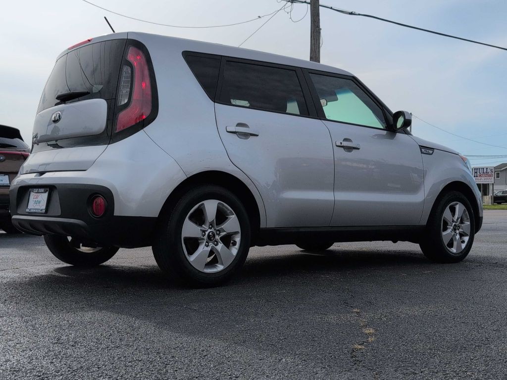 2017 Kia Soul Image 9