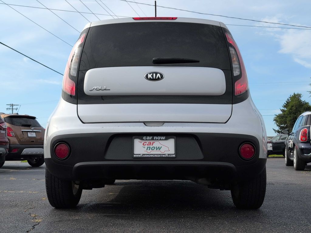 2017 Kia Soul Image 11
