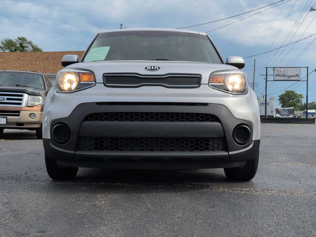 2017 Kia Soul Image 24