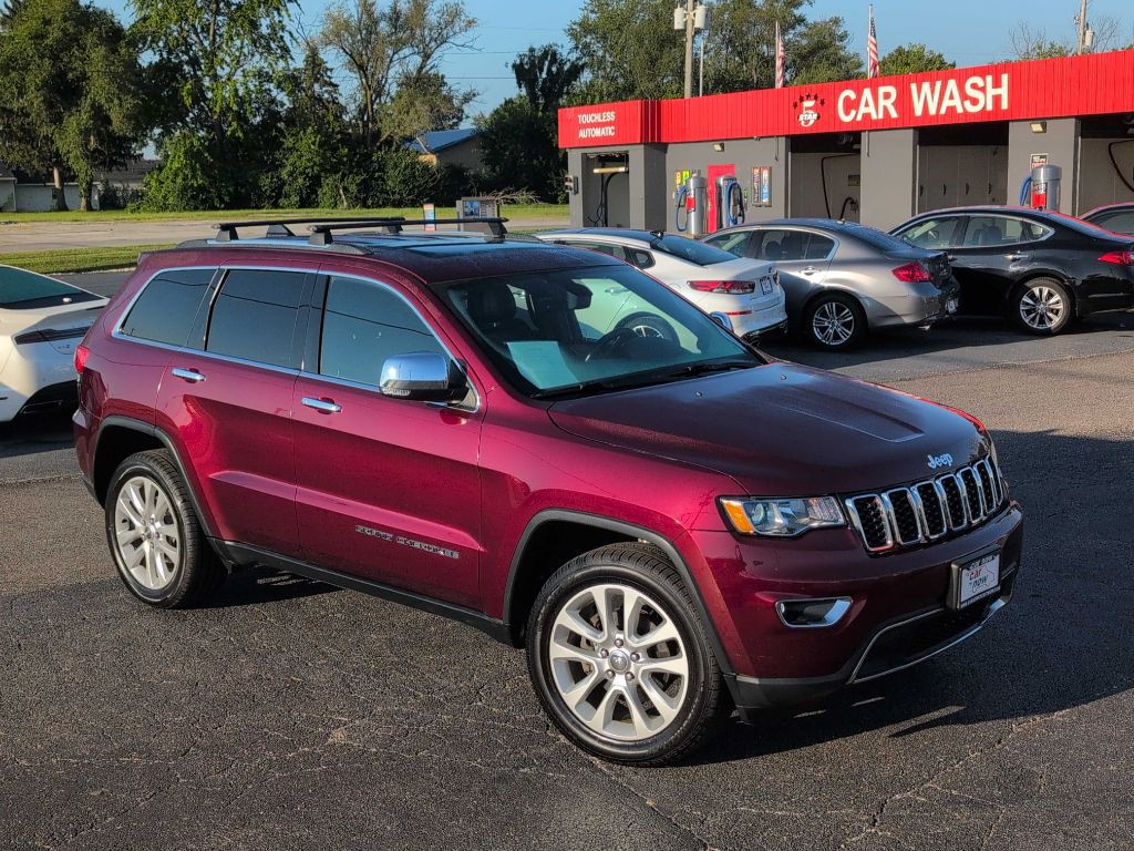 2017 Jeep Grand Cherokee Image 3