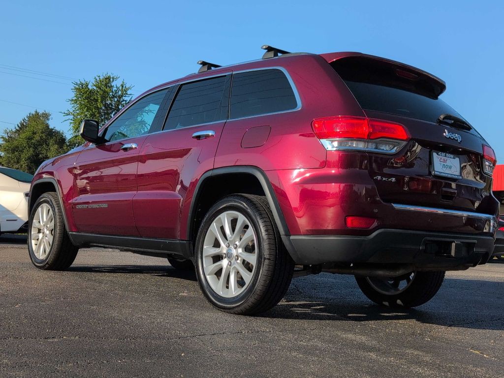 2017 Jeep Grand Cherokee Image 15