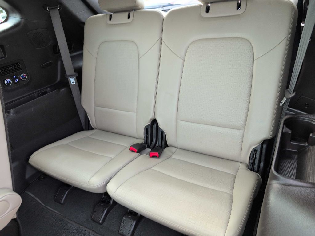 2014 Hyundai Santa Fe Image 26
