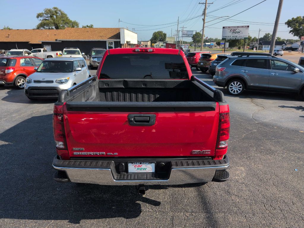 2011 GMC Sierra 1500 Image 10