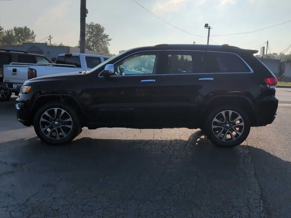 2017 Jeep Grand Cherokee Image 17