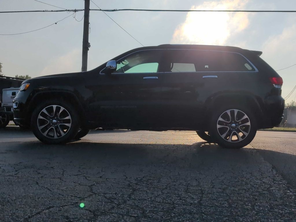 2017 Jeep Grand Cherokee Image 18
