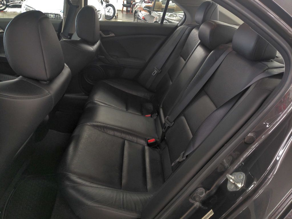 2010 Acura TSX Image 18
