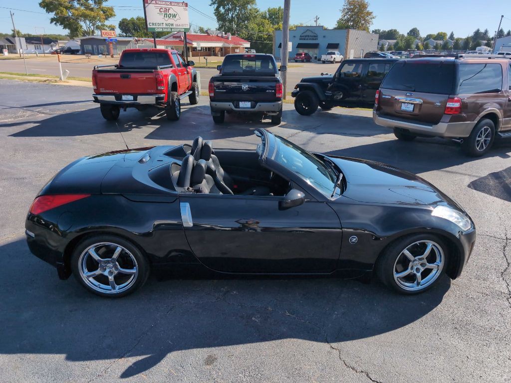 2007 Nissan 350Z Image 18