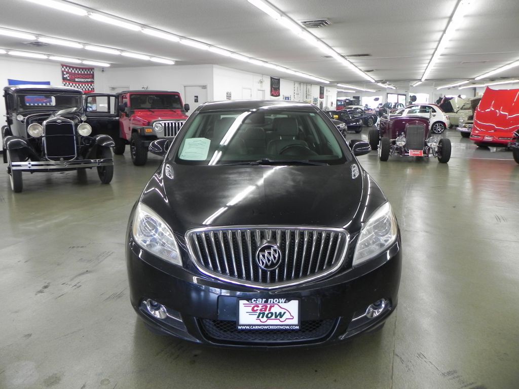 2014 Buick Verano Image 2