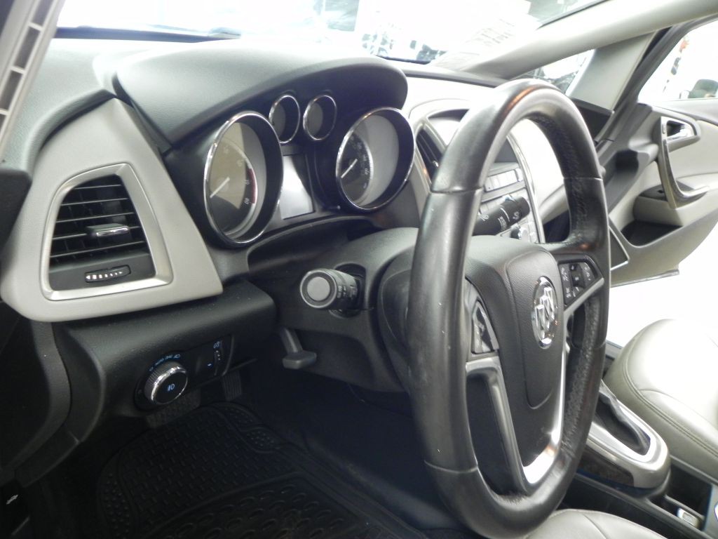 2014 Buick Verano Image 16