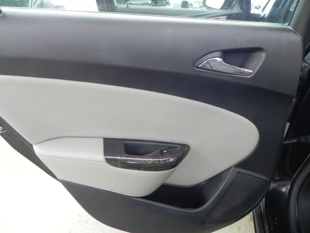 2014 Buick Verano Image 23