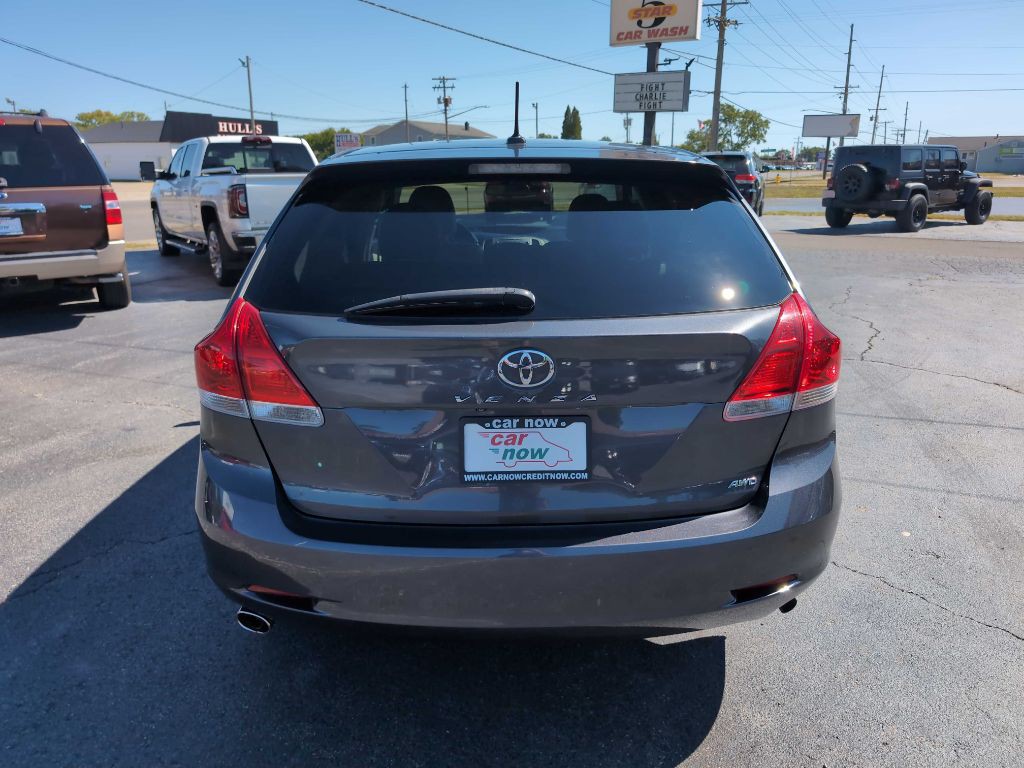 2010 Toyota Venza Image 10
