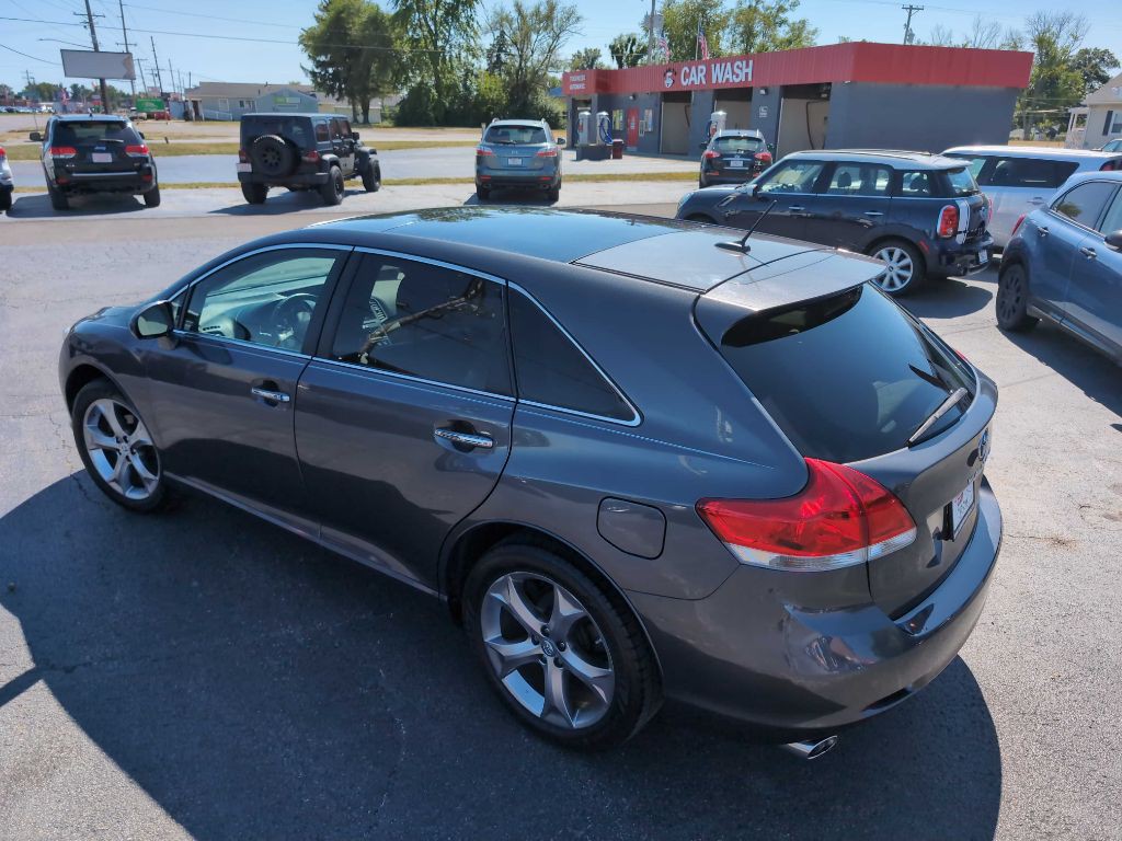 2010 Toyota Venza Image 9